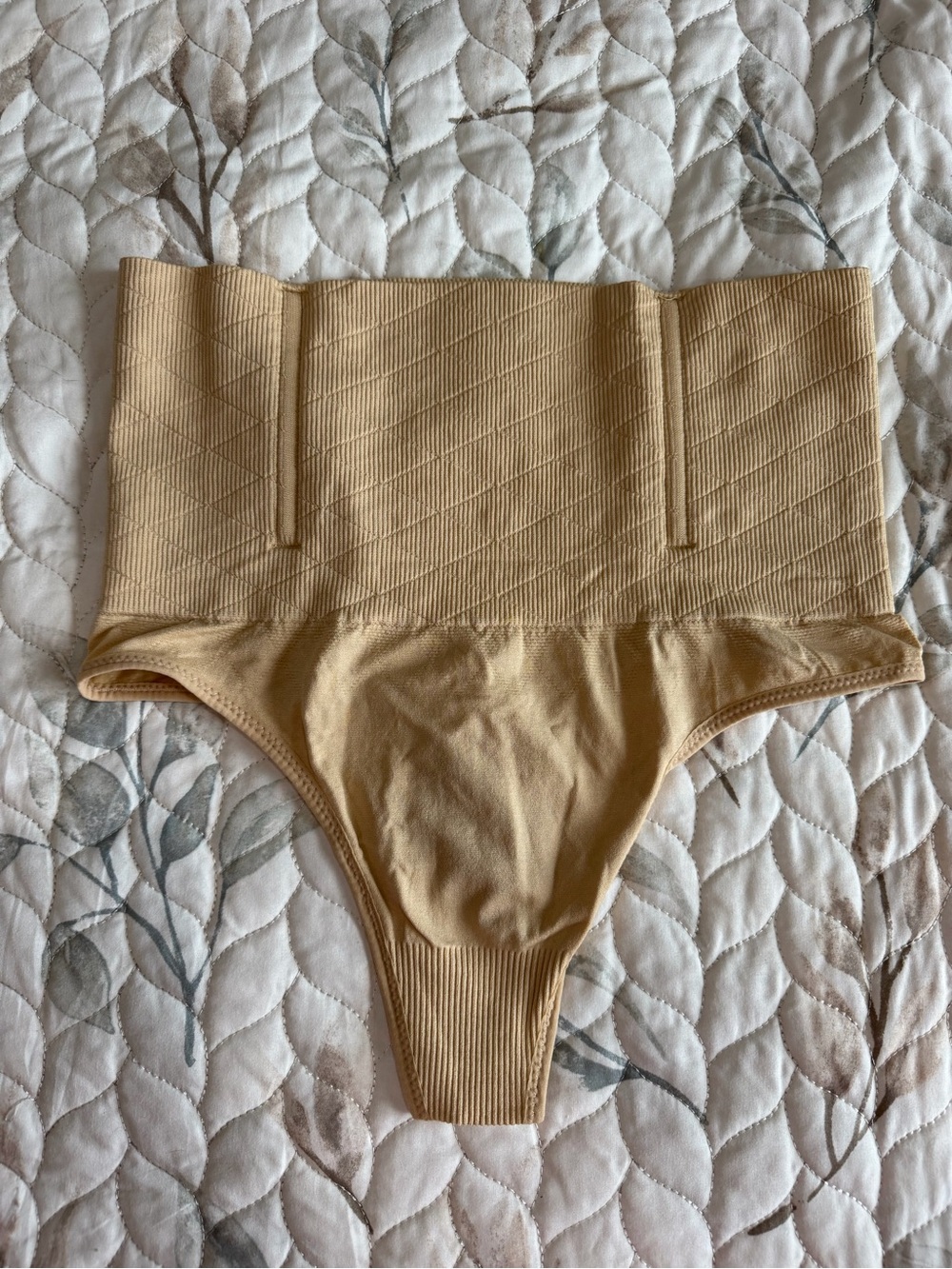 NWT Women’s Sexy Thong Shapewear